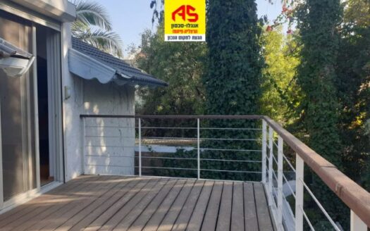Cozy villa + Pool  for Rental In Nof Yam
