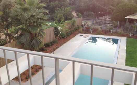 Impressive Villa for Rent in Cfar Shmariyahu