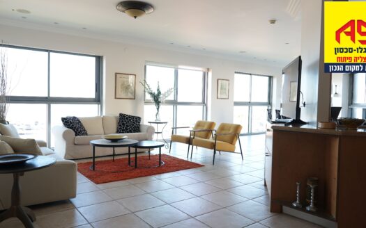 exclusively! great apartment for sale