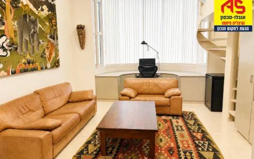 Amazing Townhouse for Sale in the Rosemarine Building